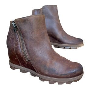 Sorel Women's Joan Of Arctic Wedge II Velvet Tan Leather Zip Bootie Size 8.5